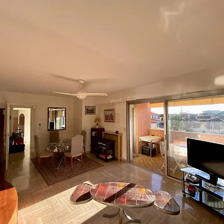 Апартаменты 2p Sur Mer- Proximite Plage, Parking *