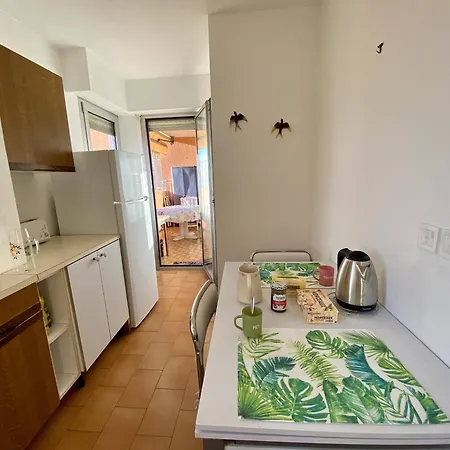 Апартаменты 2p Sur Mer- Proximite Plage, Parking *