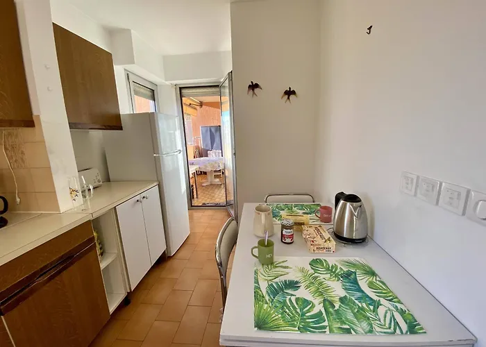 Appartement 2p Sur Mer- Proximité Plage, Parking *